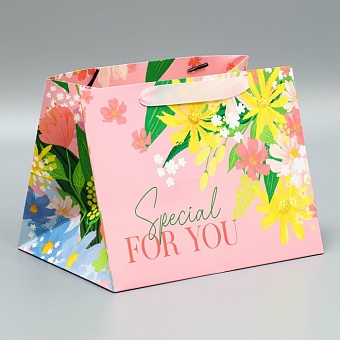 Пакет подарочный с широким дном «Special for you», 25 × 19 × 18 см   9205945