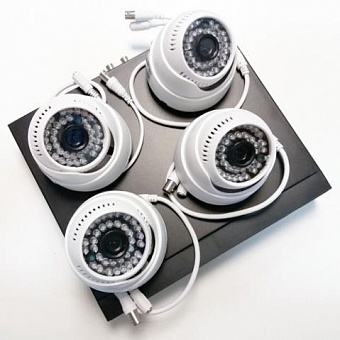 комплект видеонаблюдения dvr 7204c1 с 4 видеокамерами