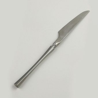 Нож столовый ,серебряный матовый цвет,серия "1920-Silver" P.L.